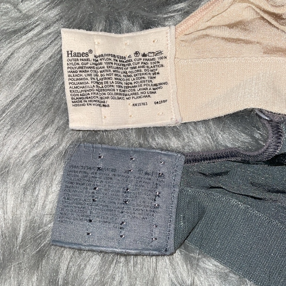 EUC Set of Hanes Bras - Picture 3 of 3